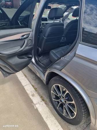 BMW X5 M M50d Sport-Aut. - 27