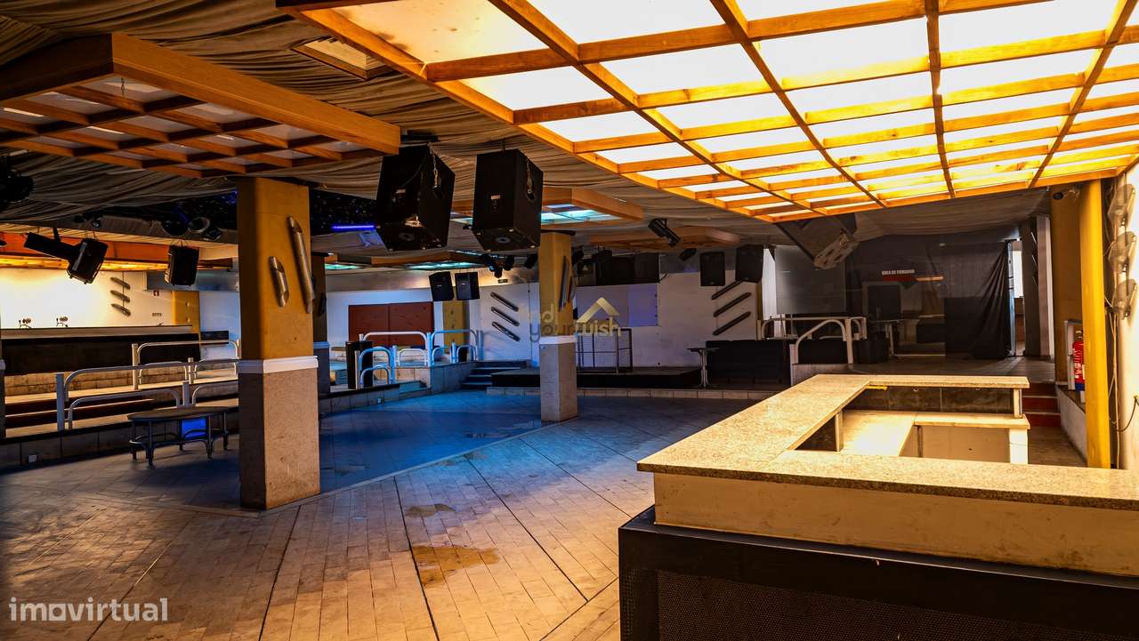 Discoteca com Alvará 24 horas 7 dias da semana.-5