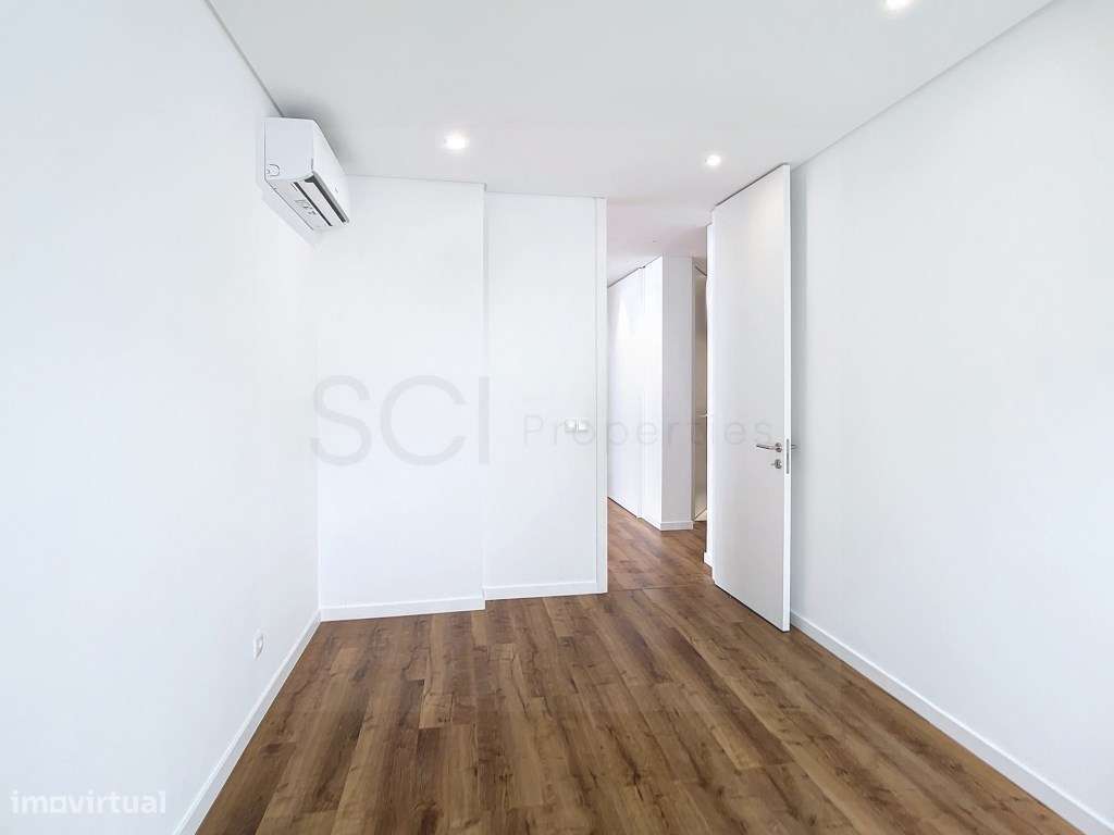 Moradia Térrea independente T3+1 com piscina em Fernão Ferro-19