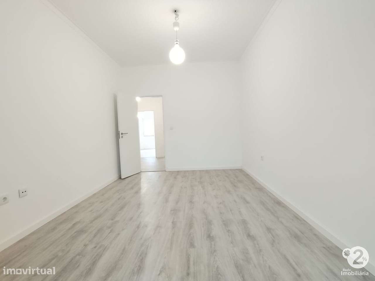 T2 Remodelado, pronto a habitar - Alto do Seixalinho-8