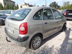 Citroën Xsara Picasso 2.0 16V Exclusive - 4