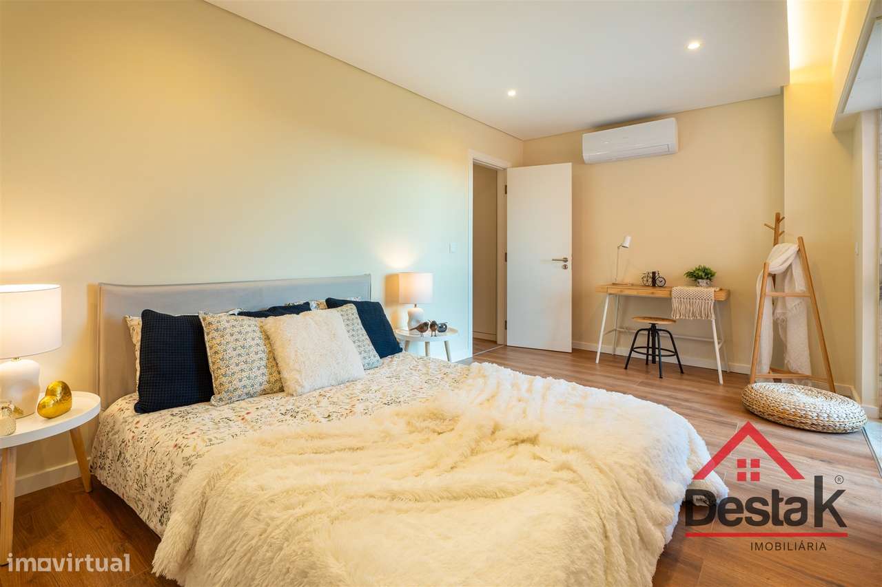 Apartamento T4 Venda em Massamá e Monte Abraão,Sintra-7