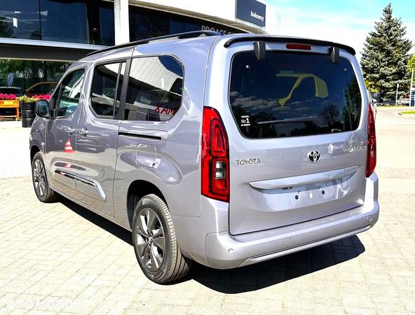 Toyota Proace City Verso Long 1.5 D-4D Family - 6