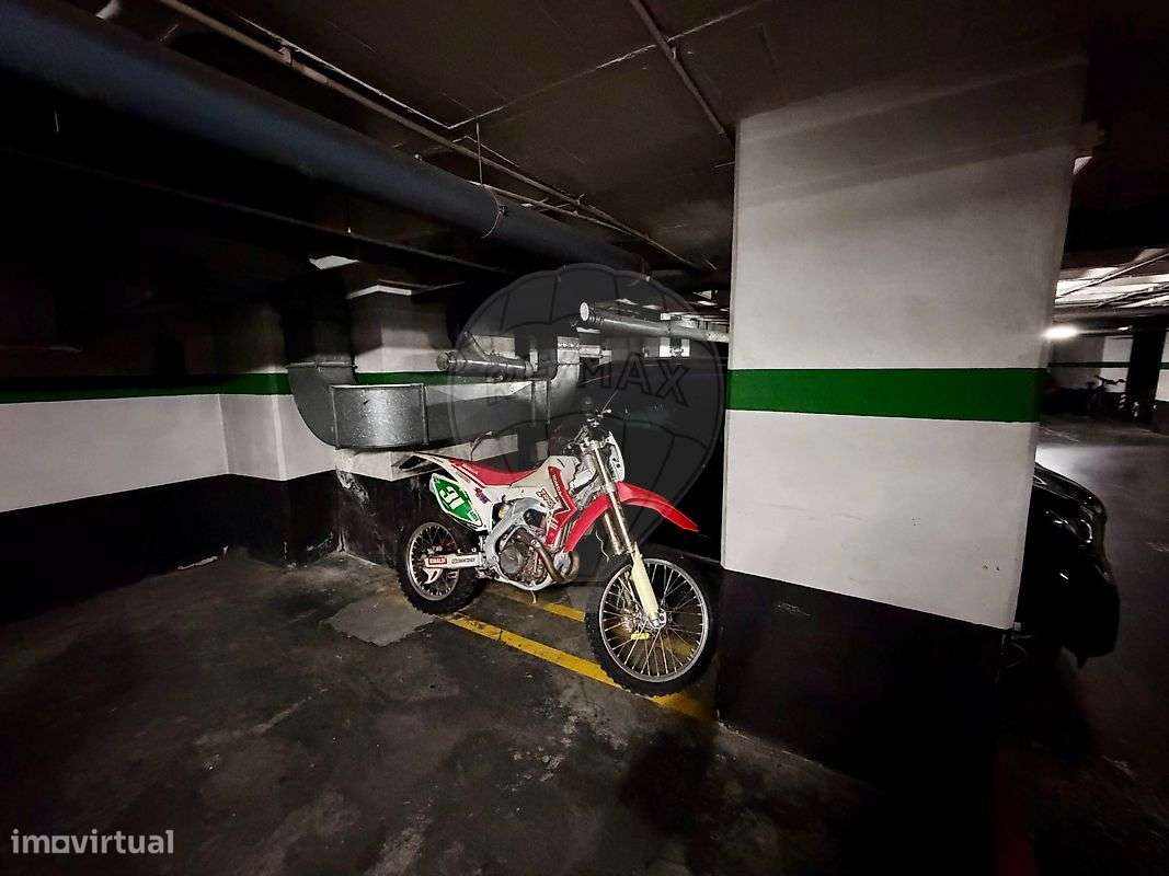 Garagem  para venda - Grande imagem: 5/21