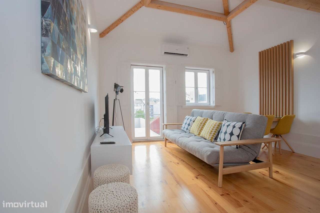 Apartamento Mobilado - União das freguesias de Cedofeita - Grande imagem: 5/23