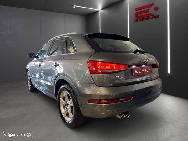 Audi Q3 2.0 TDI Sport - 4