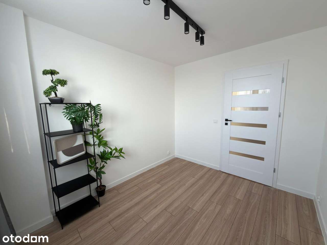 Przestronne 3-pokojowe mieszkanie z balkonem-9