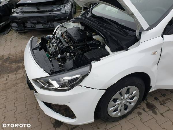 Hyundai I30 Kombi 1.5 Pure - 7