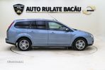 Ford Focus 2.0i Ghia - 5