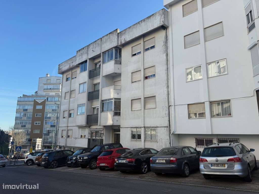 Apartamento T2 em Queluz, Sintra-11