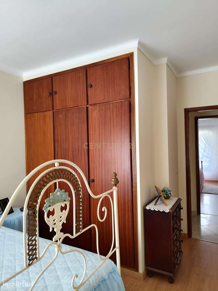 T3 na Zona Calma do Entroncamento – Totalmente Mobilado-11