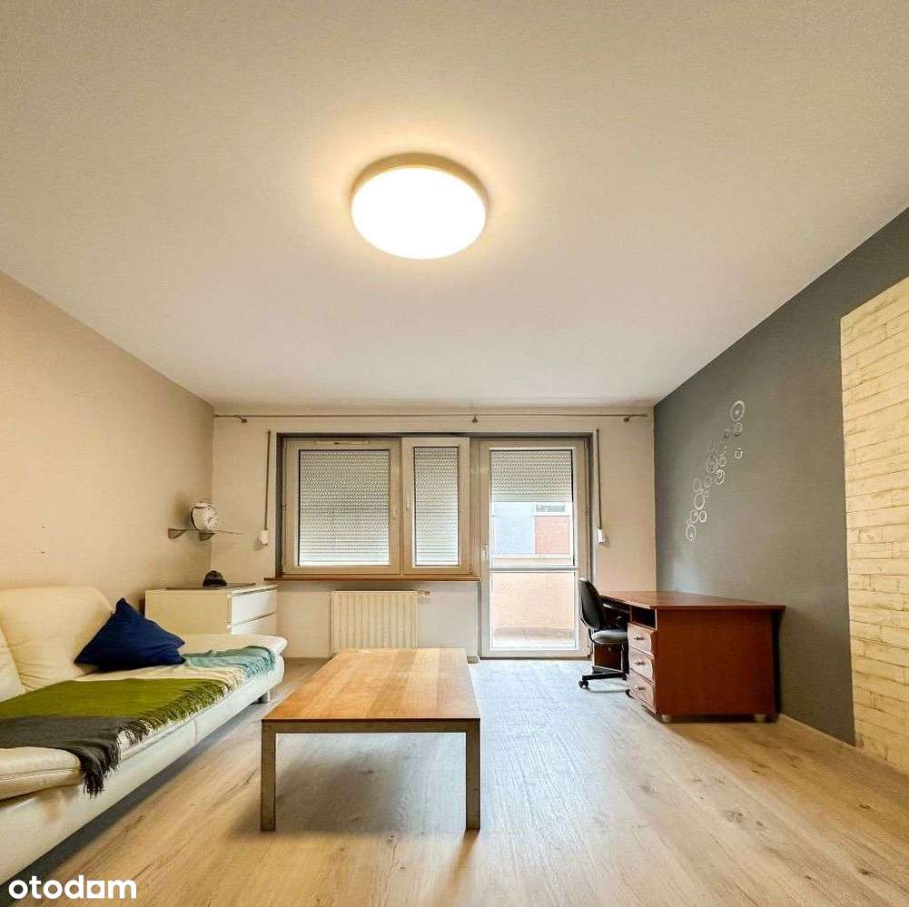 ! Dwa pokoje/oddzielna kuchnia/balkon-3