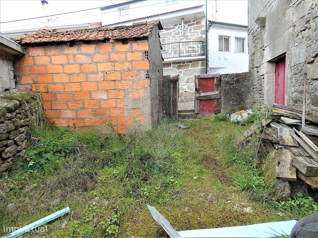 Moradia T3 para venda-9