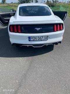 Ford Mustang 2.3 Eco Boost - 13