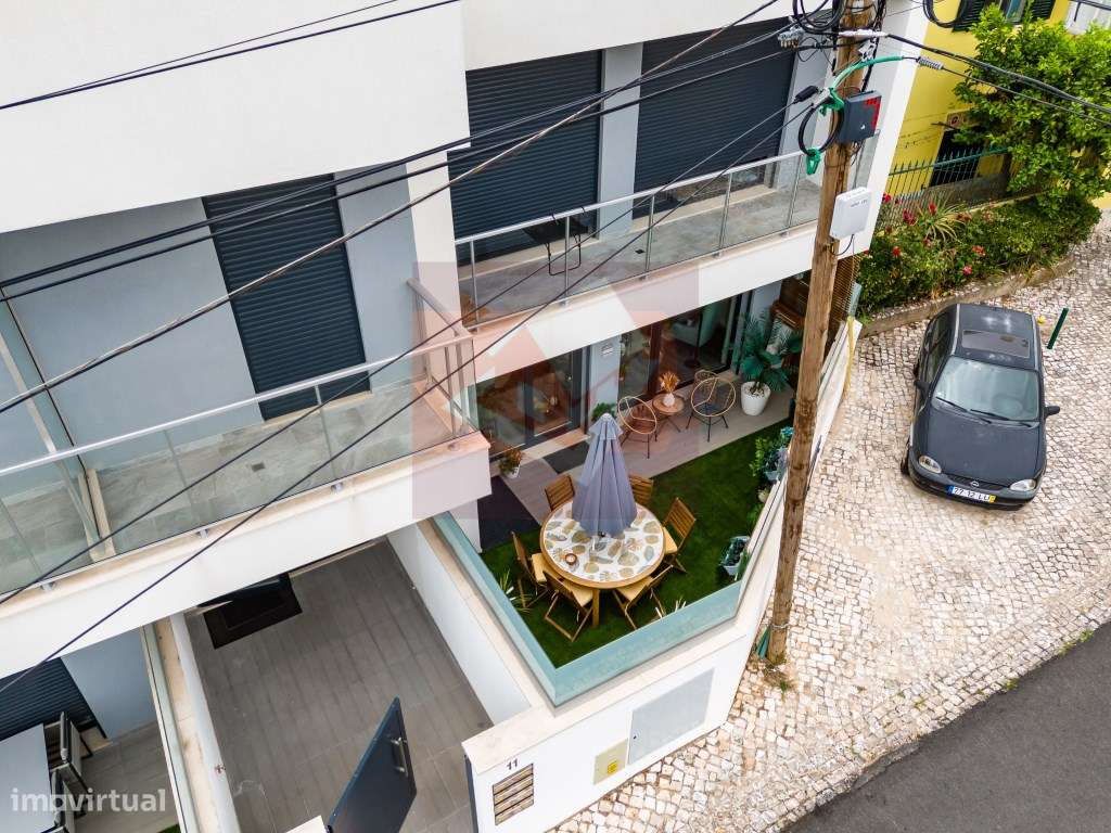 Apartamento T2 mobilado em Casal de Cambra-56