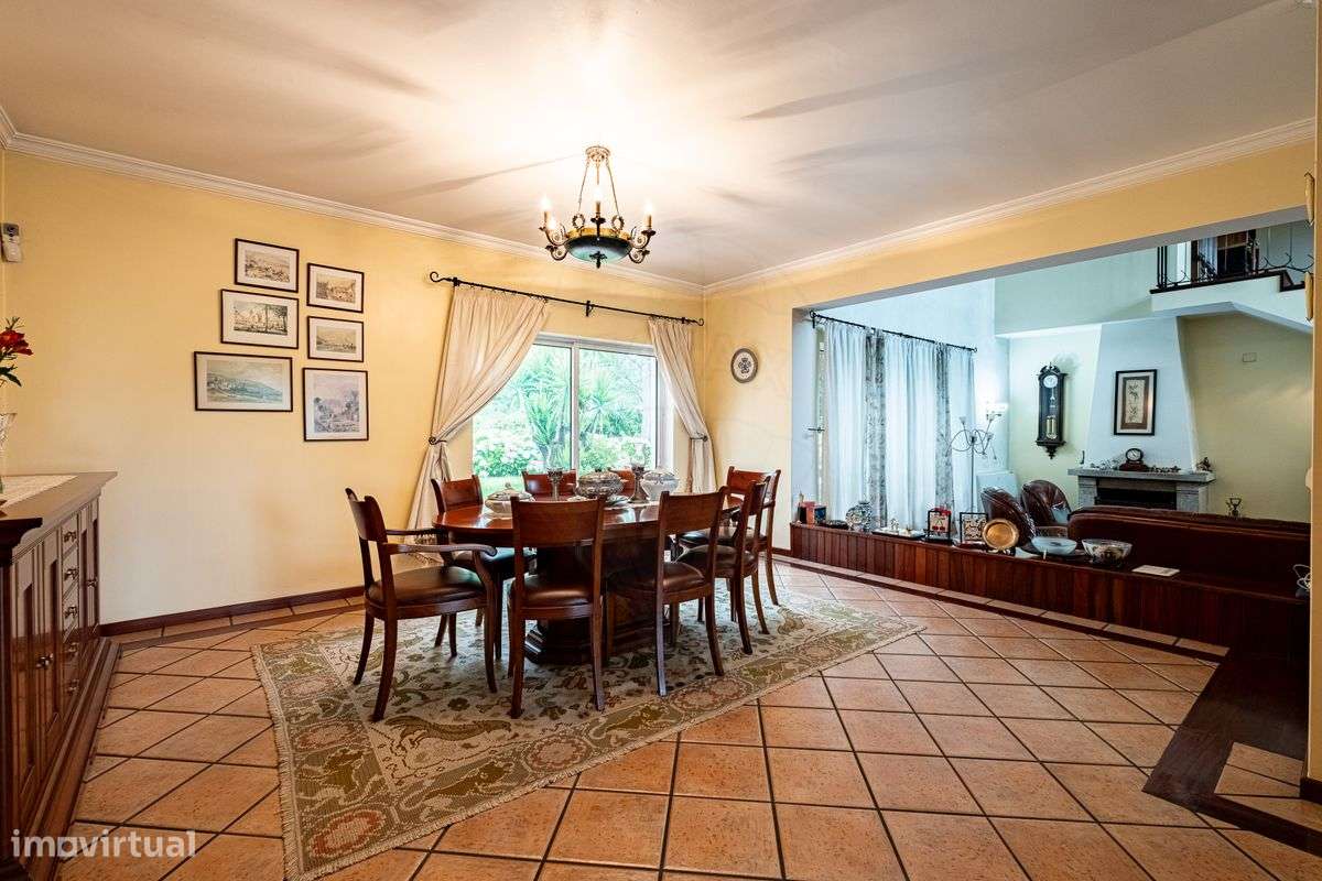 Moradia T4 para venda-7