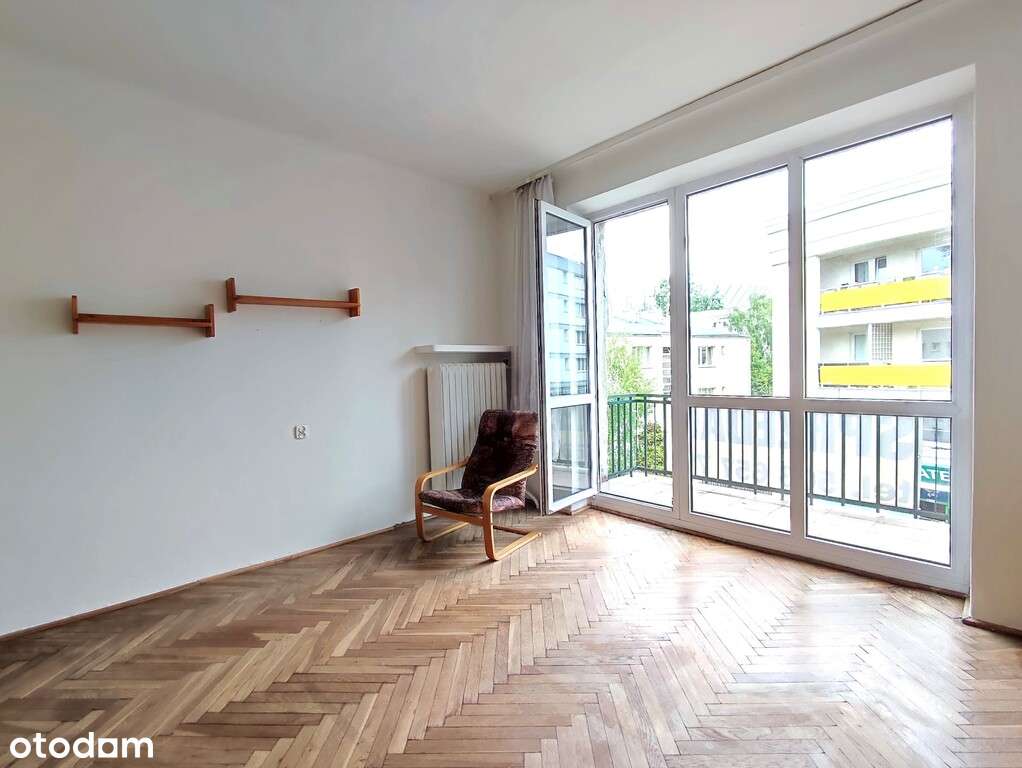 Przestronna kawalerka | balkon | Saska Kępa - Pełny obrazek: 3/9