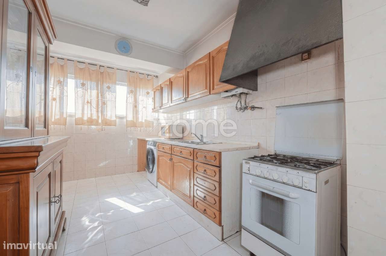 Apartamento T4 em Oeiras com vista mar-9