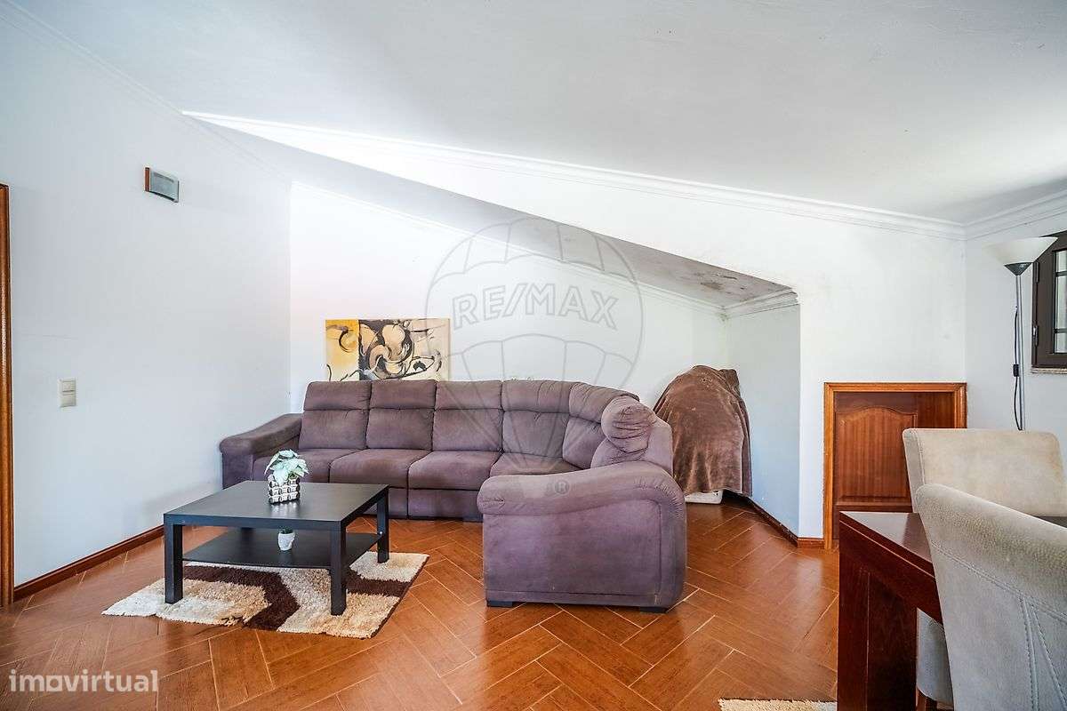 Moradia T2 para venda-17