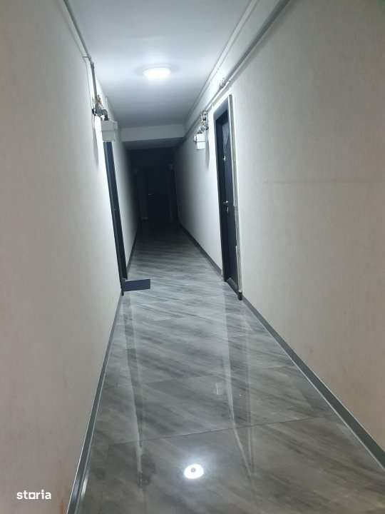 APARTAMENT 3 CAMERE LA PARTER PLUS TERASA - Imagine principală: 1/19