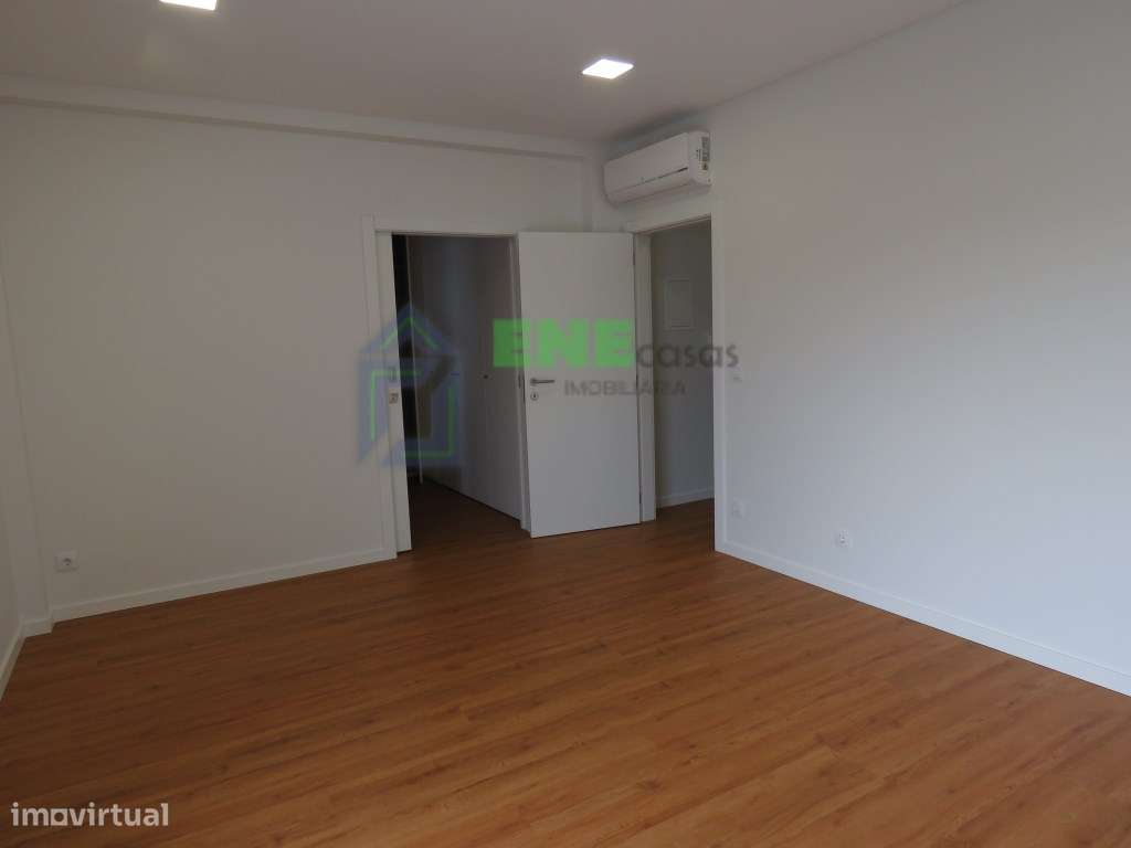 Moradia T4 na Vila da Ericeira-18