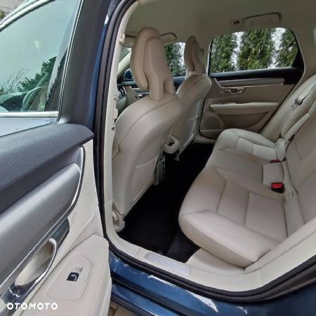 Volvo V90 D4 Geartronic Momentum - 37