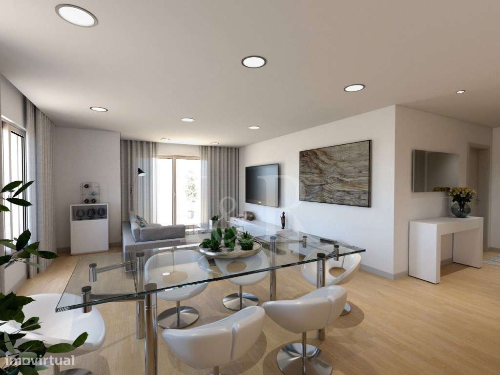 Apartamento T3+1 em duplex com terraço e estacionamento em box, no ... - Grande imagem: 2/22