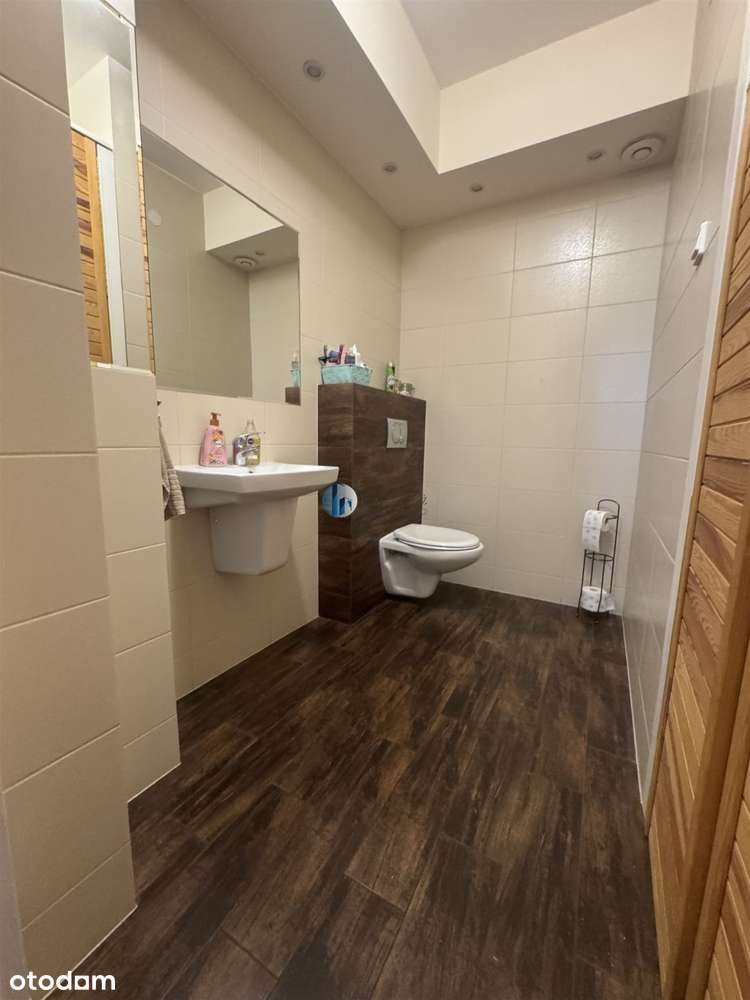 4 pokoje, garderoba, komórka lokatorska i garaż-11