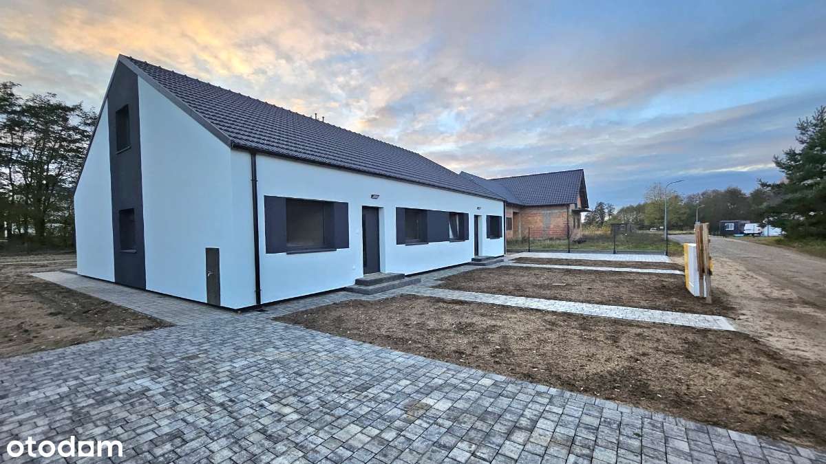 Funkcjonalny dom w zabudowie dwulokalowej, kameralne osiedle-12