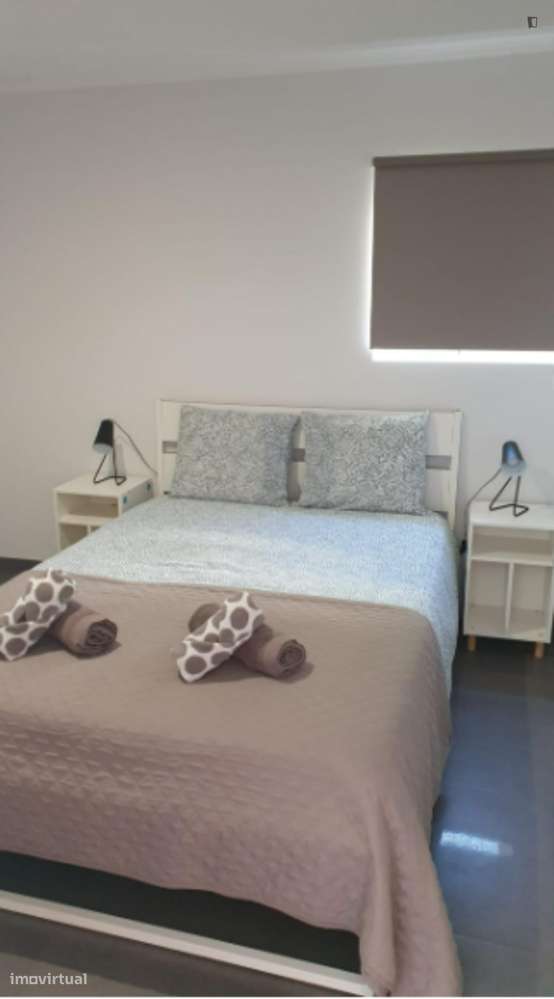 Apartamento com 2 quartos - localizado em Carvoeiro - Grande imagem: 4/10