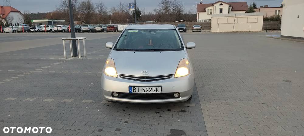 Toyota Prius 1.5 VVT-i Sol (nav) - 3