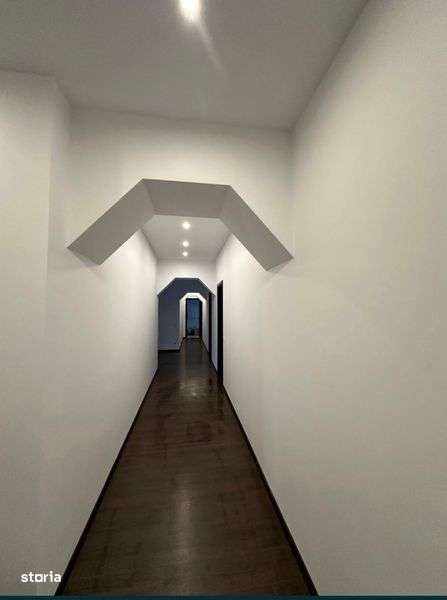 Inchiriez apartament Ploiesti Centru / 3 camere - Imagine principală: 5/7