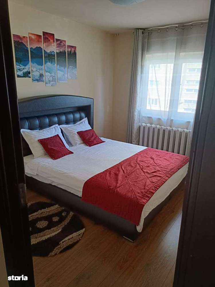 Vânzare apartament 3 camere zona Spitalul Judetean-6