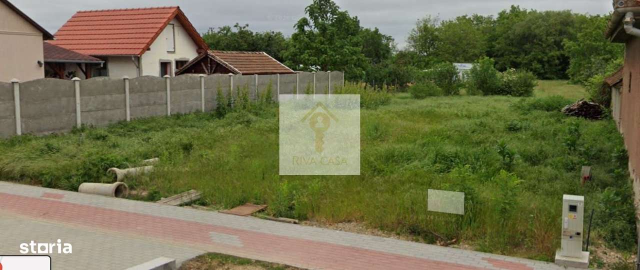 TEREN INTRAVILAN 1.400 MP – SÂNTION, LA DOAR 7 KM DE ORADEA - Imagine principală: 1/3