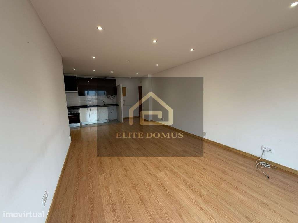 T1 Ótimo estado, Amadora! - Grande imagem: 4/14