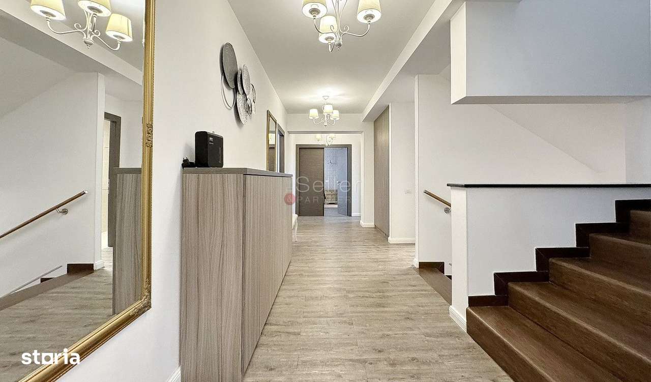 Penthouse generos cu priveliste spre Masivul Postavarul - Imagine principală: 2/20