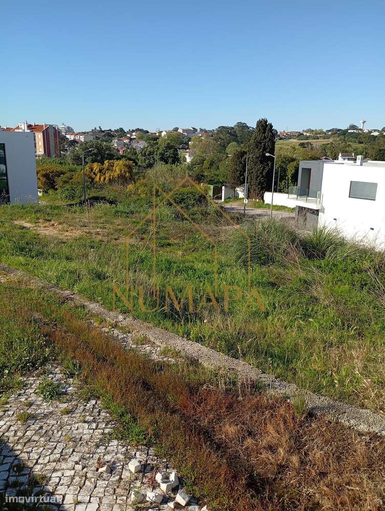 Terreno Urbano com Projeto Aprovado – Quinta da Genoveza-16