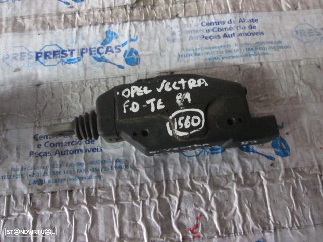 Fecho 90277866 OPEL VECTRA 1989 FD TE ELETRICO - 1