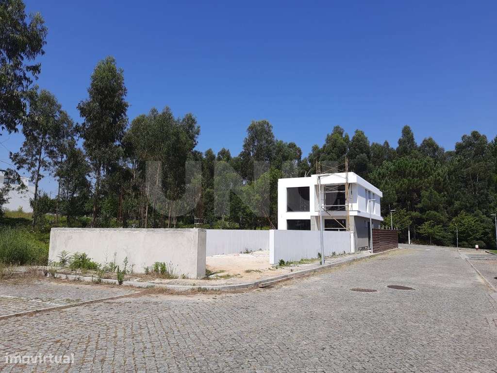 Excelente Moradia T5 nova em fase final de construção em Espinho - Grande imagem: 3/11