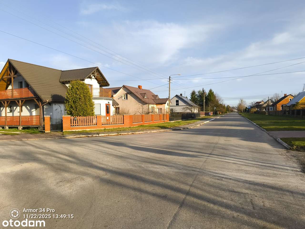 STARY DREWNIANY DWOREK w Łosince z 1890 roku.  REWEACYJNY ZDROWY DYL-10