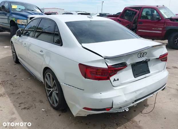 Audi A4 2.0 TFSI Quattro S tronic - 7