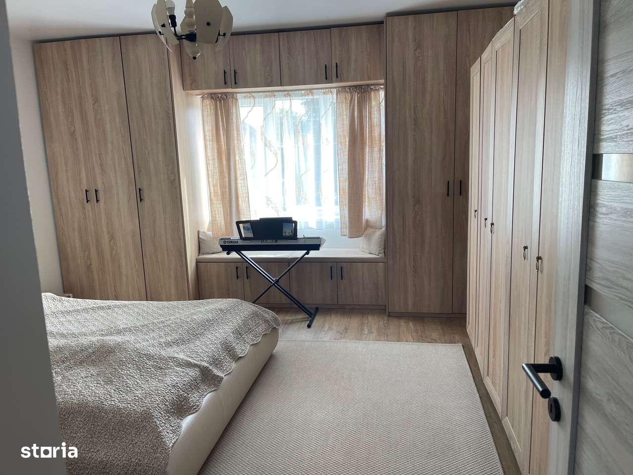 Apartament la casa,cu curte proprie,Zona Str. Paulestiului-7