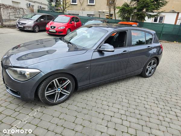 BMW Seria 1 118i Sport Line - 1