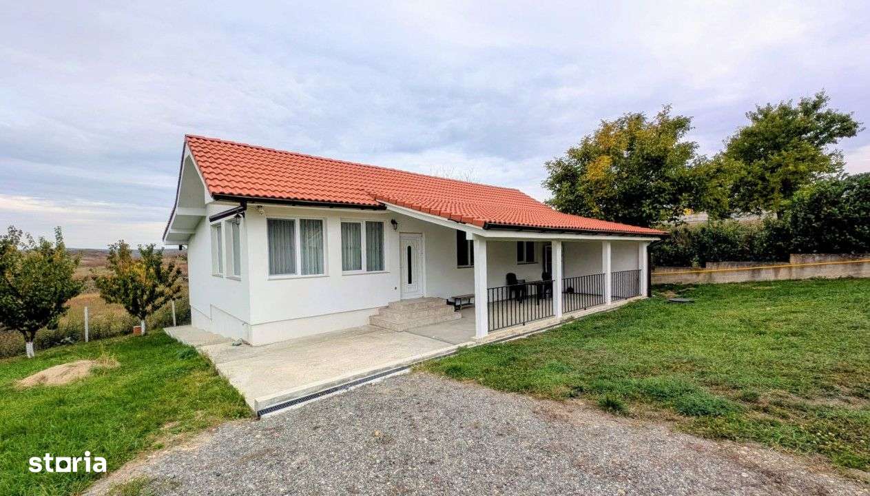 Casa noua cu priveliste superba, situata intr-o zona linistita din Pal-0
