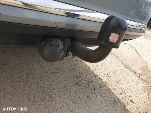 Cui Carlig Remorcare Complet cu Instalatie Volkswagen Passat B7 Break Combi 2010 - 2015 [0404] - 1