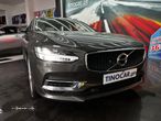 Volvo V90 2.0 T8 Momentum AWD Geartronic - 10