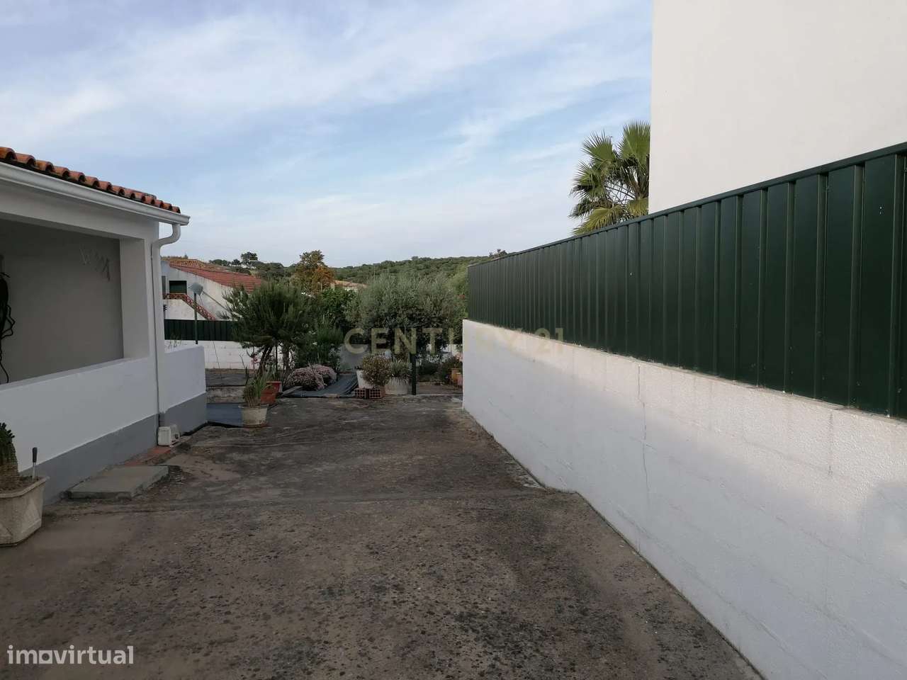 Moradia Térrea T3 com quintal e sótão, Guadalupe, Évora - Grande imagem: 5/46