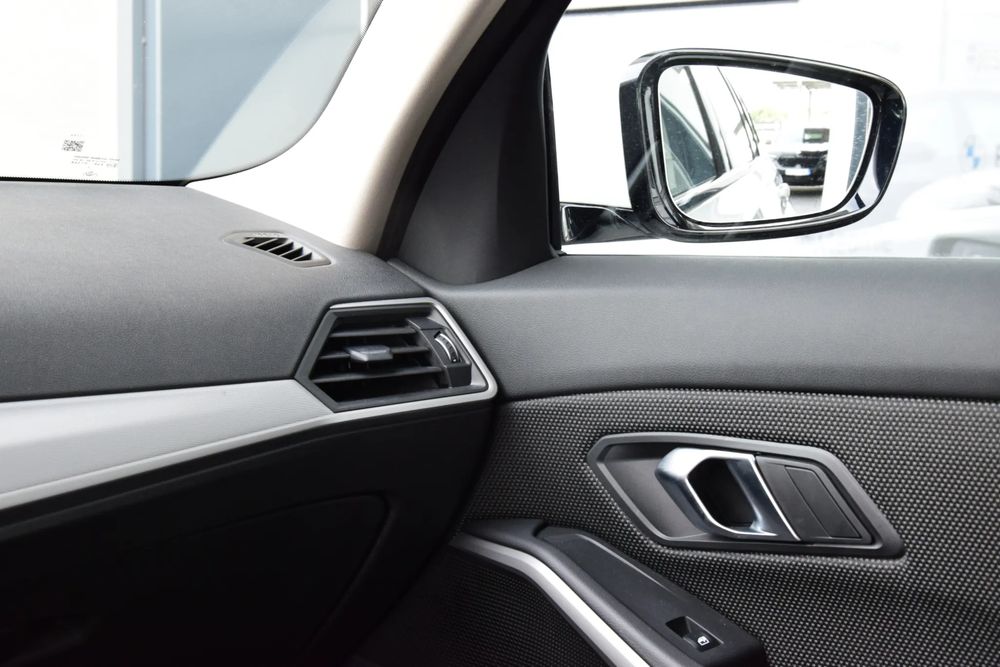 BMW Seria-3 318I Advantage 2.0 Benzyna 156 KM — zdjęcie 6