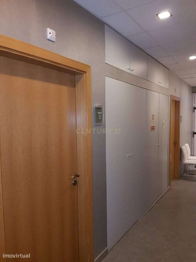 Prédio reabilitado no Centro histórico de Oeiras-14