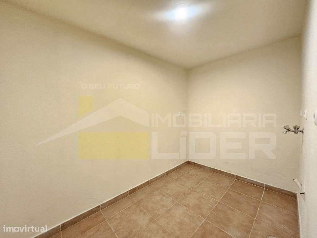 Moradia geminada T3 com piscina, terraço e garagem na Silveira, Tor...-34